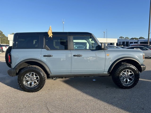 Certified 2025 Ford Bronco Badlands image 8