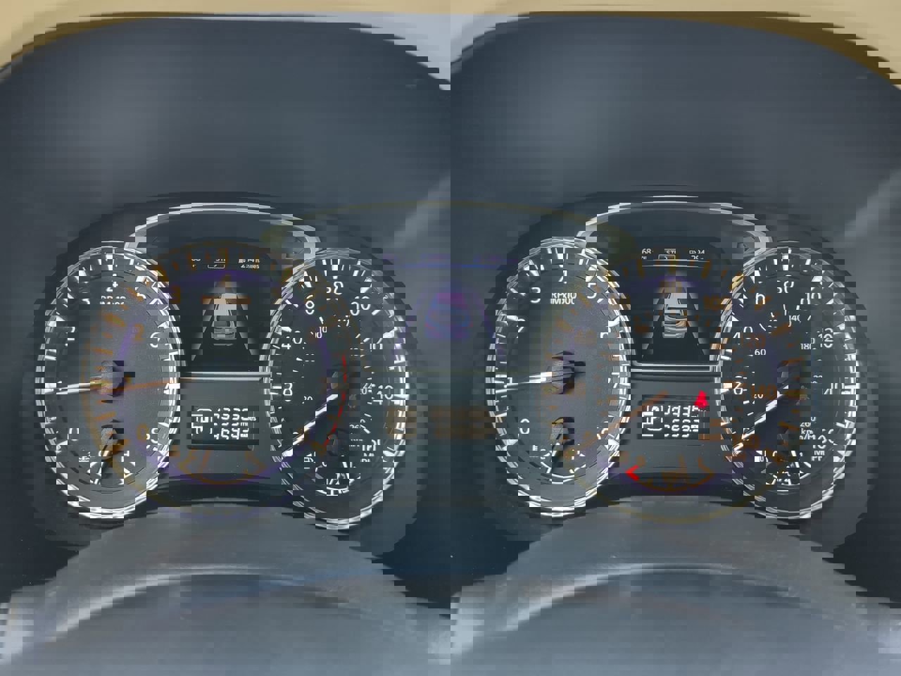 Used 2018 INFINITI QX60 FWD w/ Premium Plus Package image 25