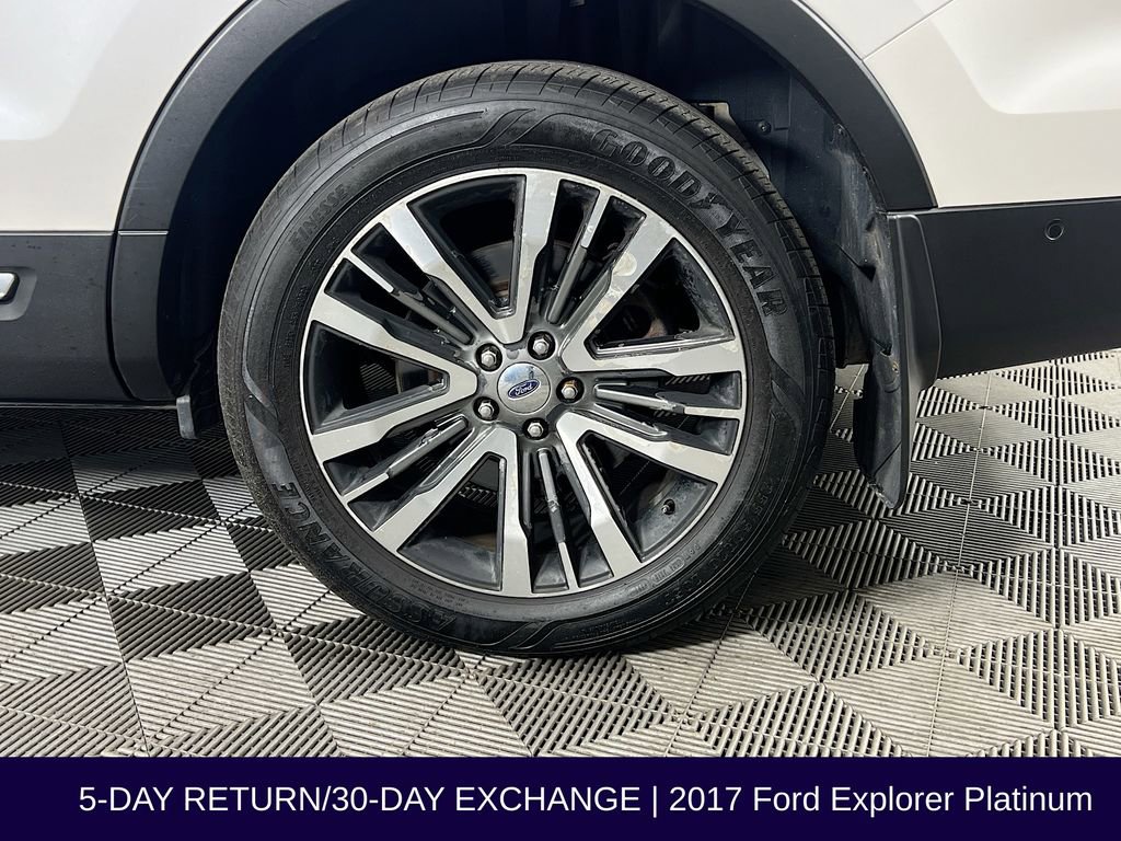 Certified 2017 Ford Explorer Platinum AWD/4WD image 37