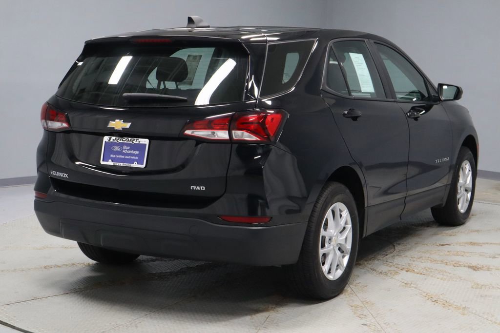 Used 2024 Chevrolet Equinox LS w/ LPO, Floor Liner Package AWD/4WD image 10