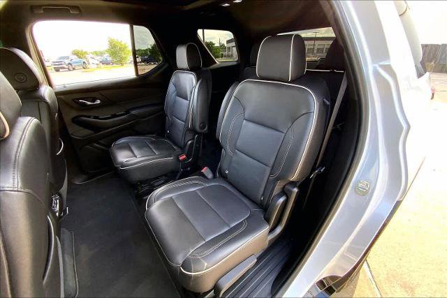 Used 2023 Chevrolet Traverse Premier w/ Redline Edition image 21