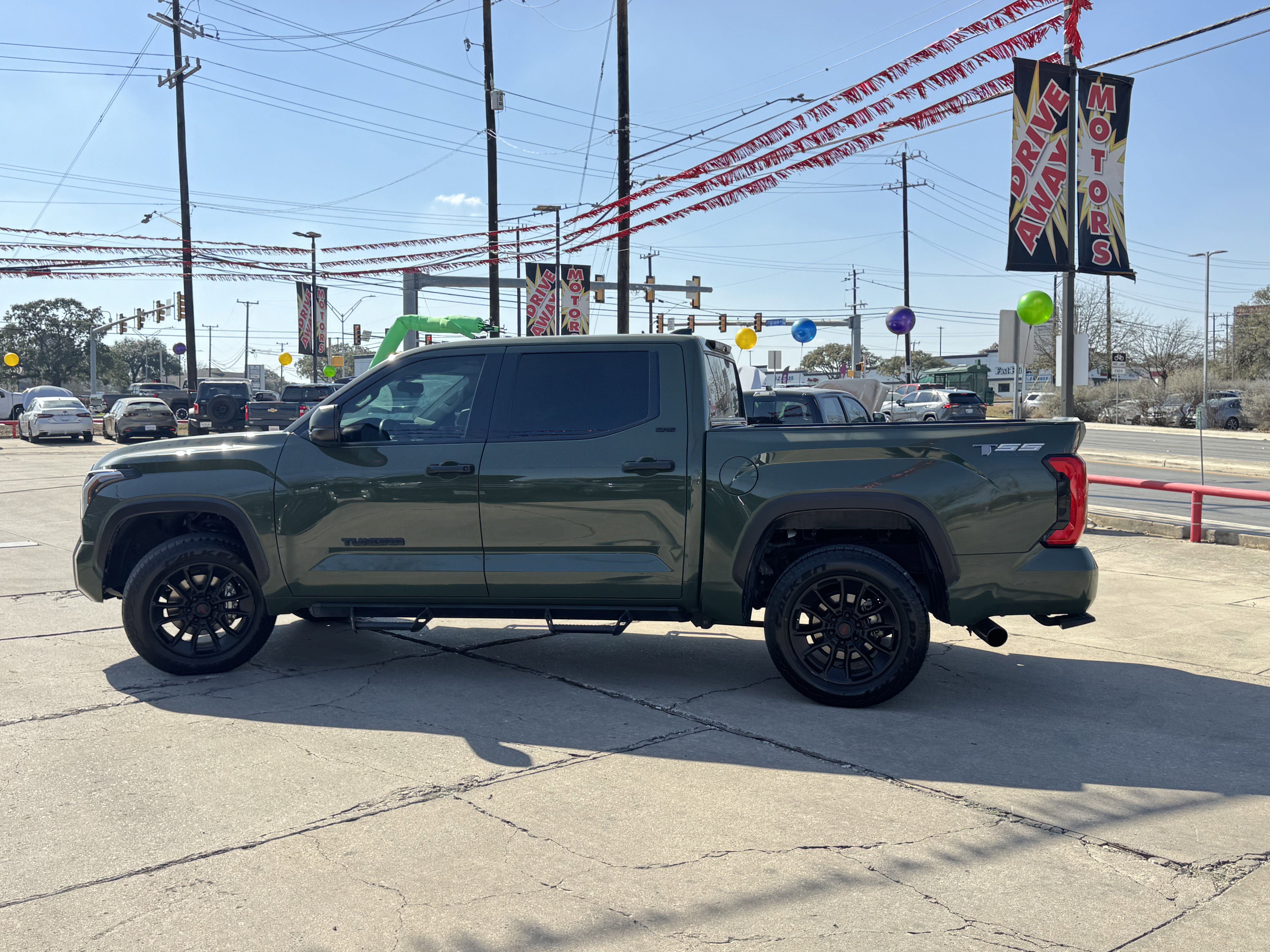 Used 2023 Toyota Tundra SR5 image 10