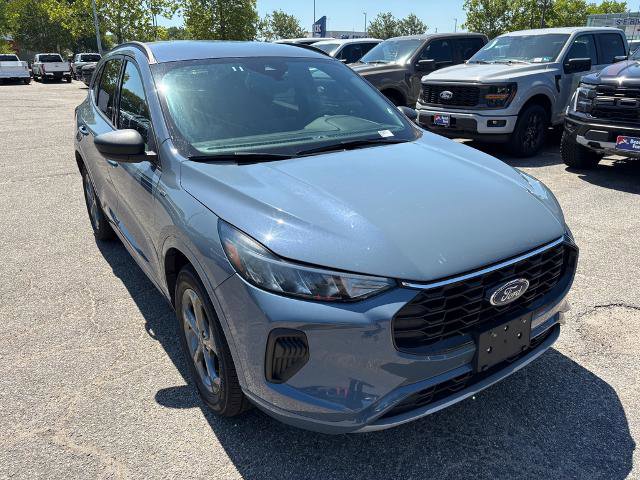 Certified 2024 Ford Escape ST-Line AWD/4WD image 3