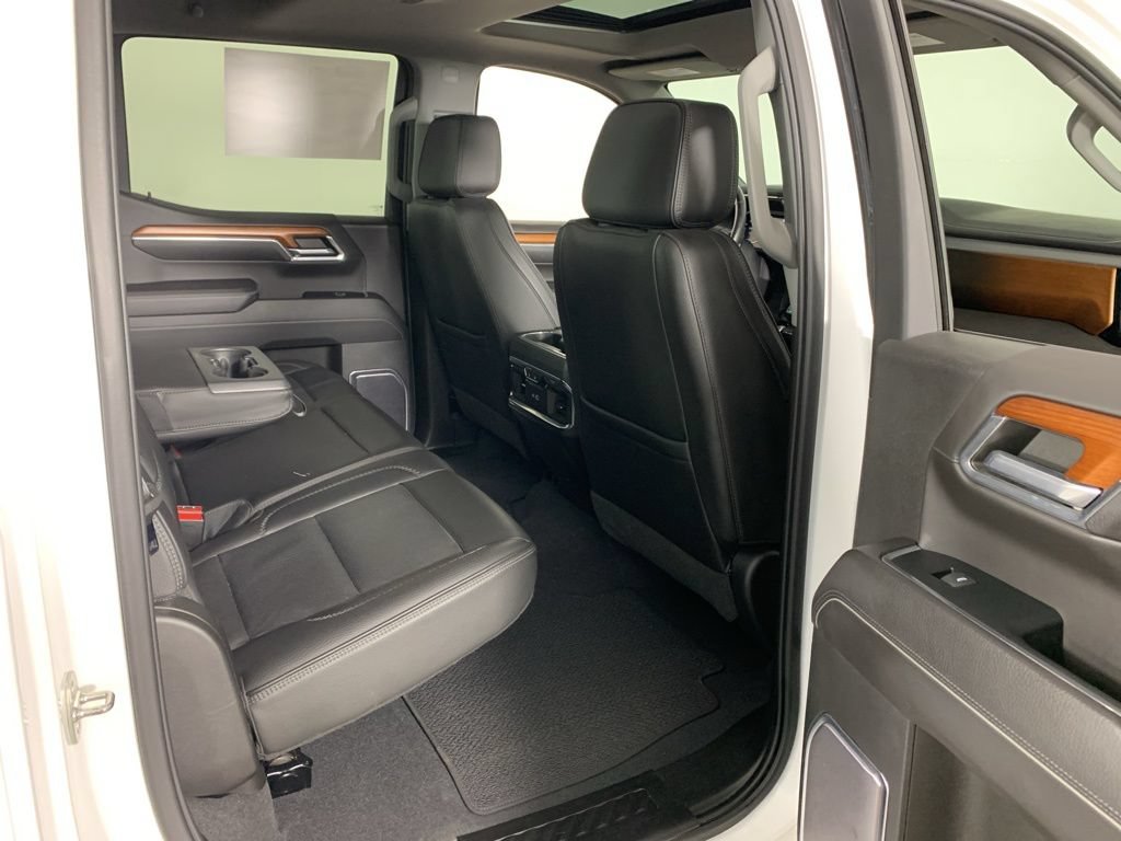 Used 2023 GMC Sierra 1500 Denali w/ Denali Reserve Package AWD/4WD image 38