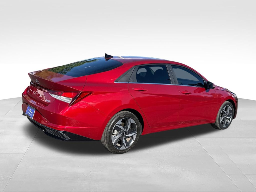 Used 2023 Hyundai Elantra Limited FWD image 9