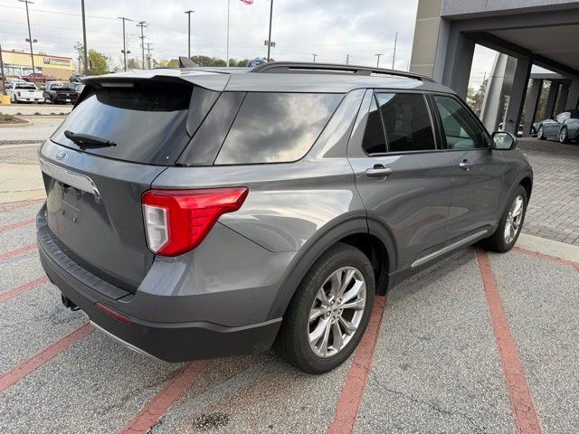 Certified 2021 Ford Explorer XLT w/ Equipment Group 202A image 4