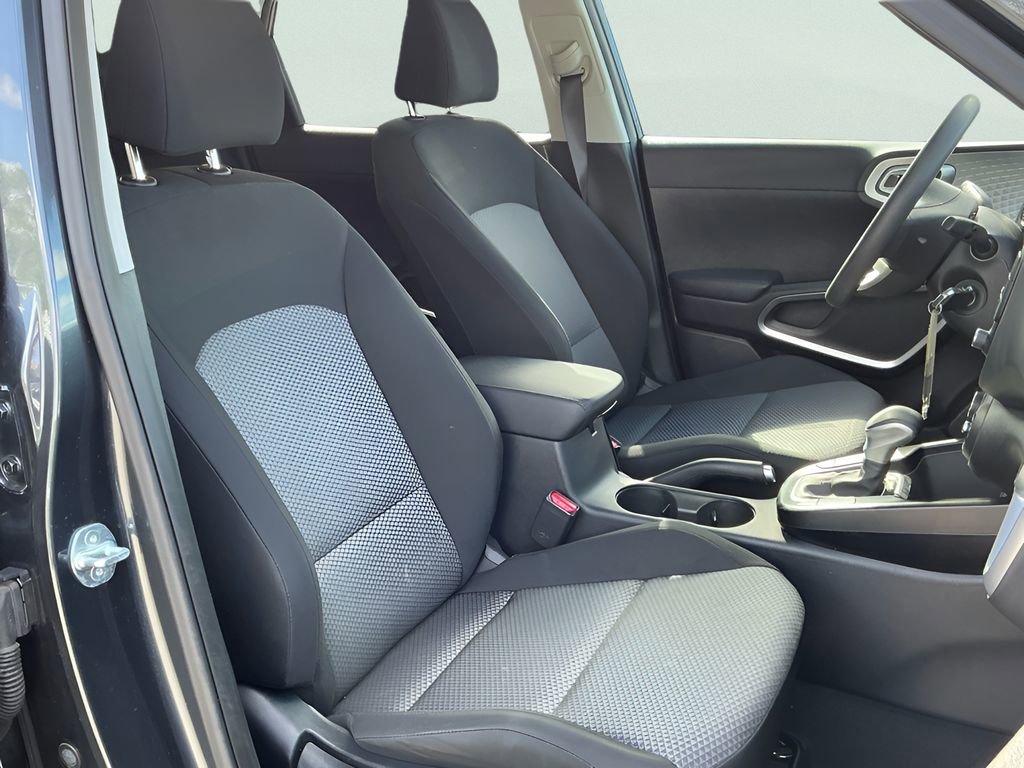 Used 2024 Kia Soul LX w/ Option Group 015 image 15