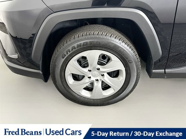 Used 2023 Toyota RAV4 LE image 27
