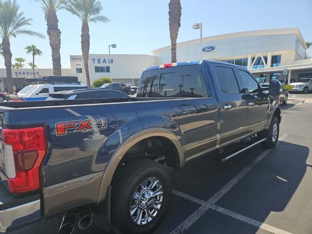 Certified 2019 Ford F250 Lariat w/ Lariat Ultimate Package AWD/4WD image 2