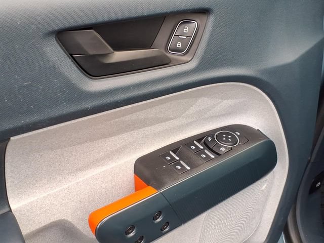 Certified 2023 Ford Maverick XLT FWD image 15