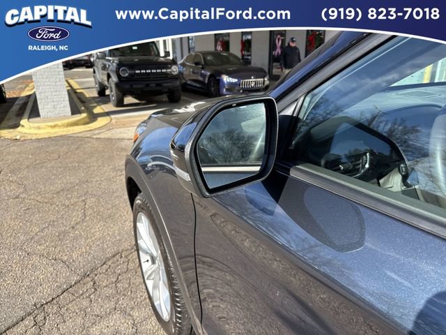 Certified 2023 Ford Explorer Platinum w/ Class IV Trailer Tow Package image 12