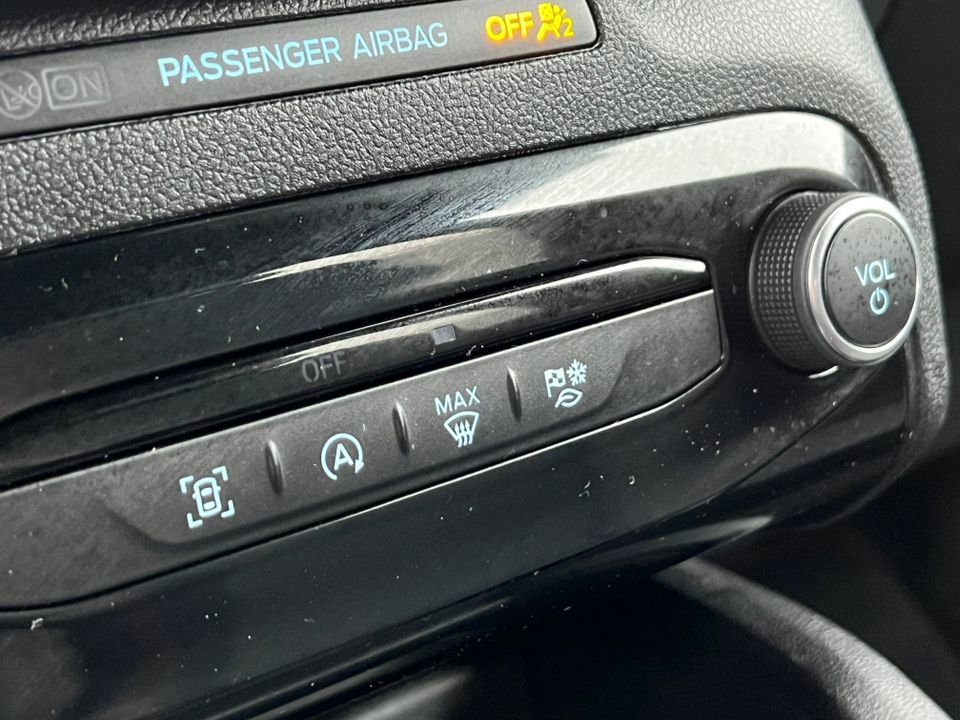 Certified 2023 Ford Escape ST-Line w/ Tech Pack #1 image 29