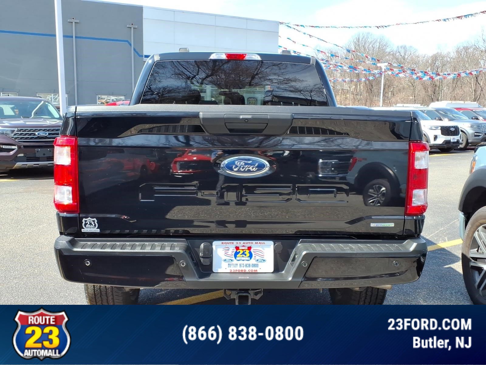 Certified 2022 Ford F150 XL w/ STX Appearance Package AWD/4WD image 4