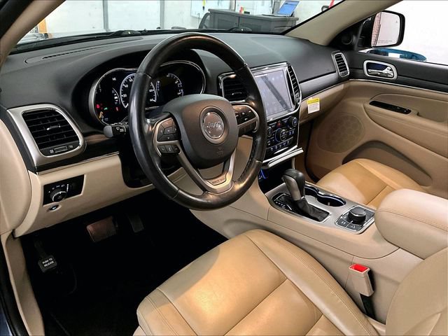 Used 2021 Jeep Grand Cherokee Limited AWD/4WD image 12