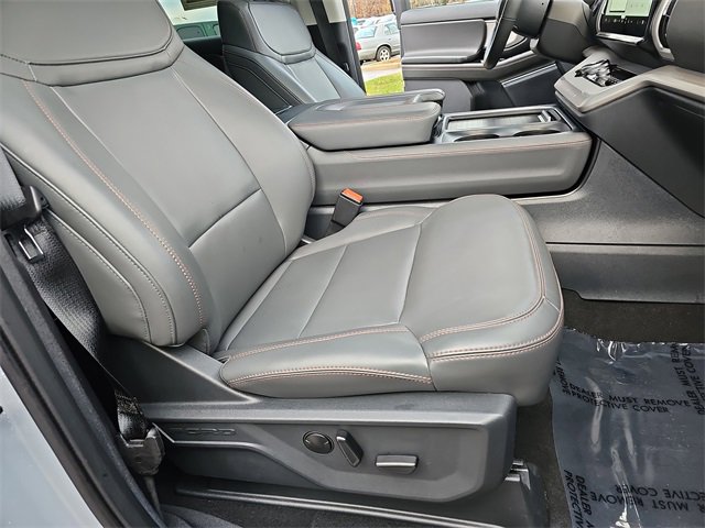 Certified 2025 Ford Expedition Max Active image 10