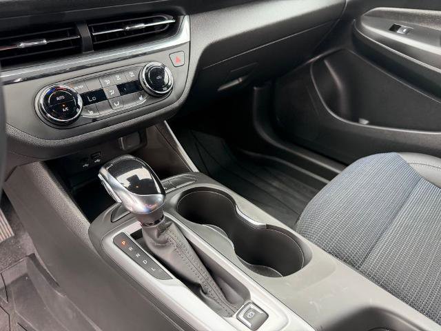 Used 2025 Buick Envista Sport Touring w/ Convenience I Package FWD image 15