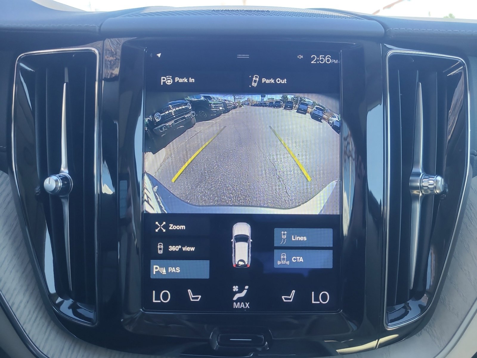 Used 2021 Volvo XC60 T5 Inscription w/ Advanced Package image 29