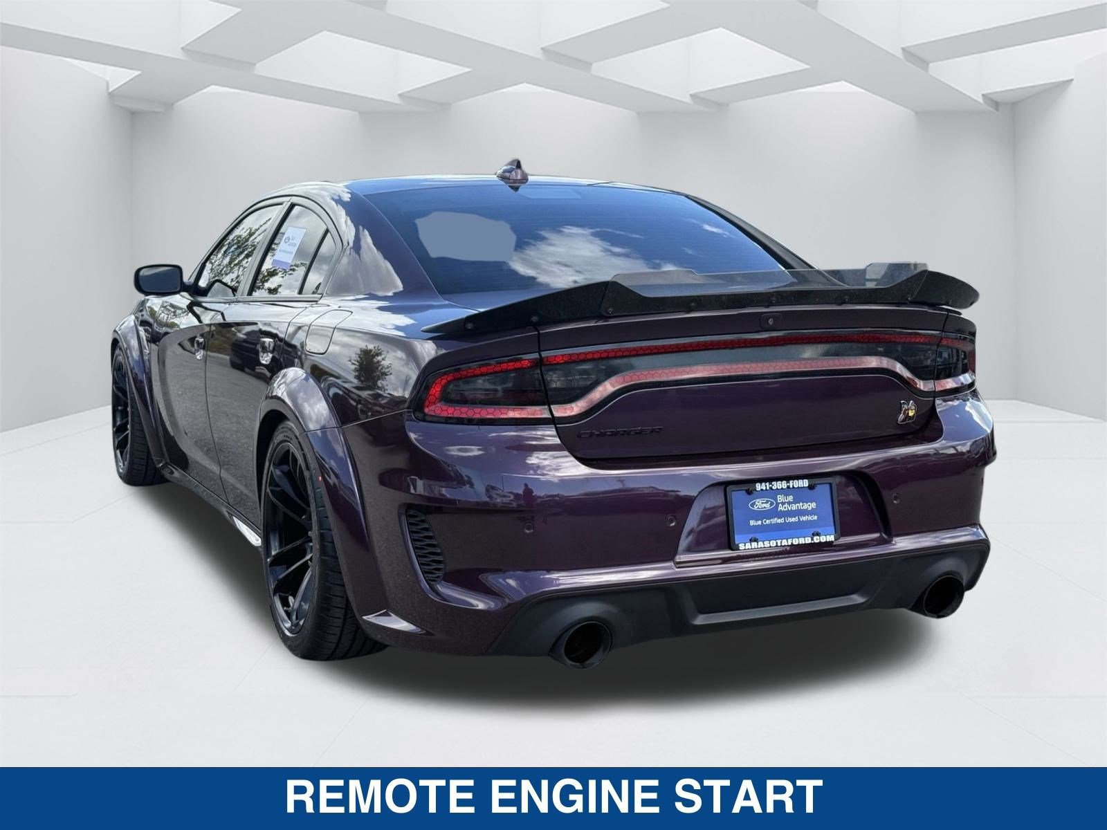 Used 2020 Dodge Charger Scat Pack image 2