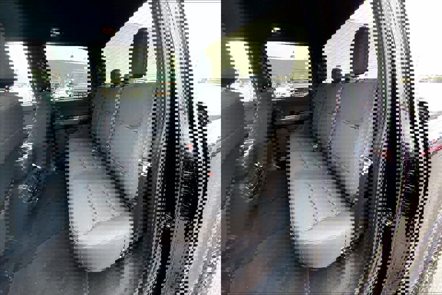 Certified 2021 Ford F150 XLT w/ Equipment Group 302A High image 20