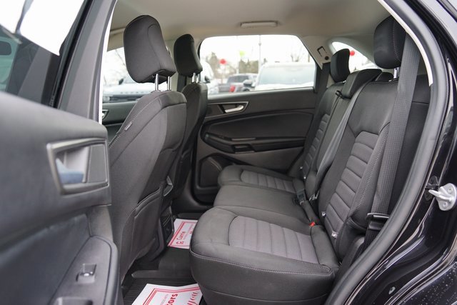 Certified 2023 Ford Edge SE image 8