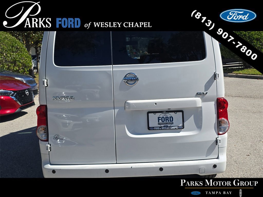 Used 2021 Nissan NV200 SV w/ Back Door Glass Package image 5