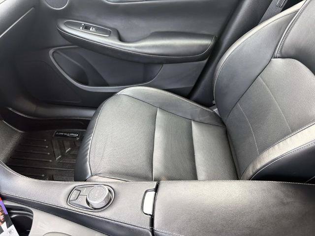 Used 2022 INFINITI QX50 Luxe FWD image 19