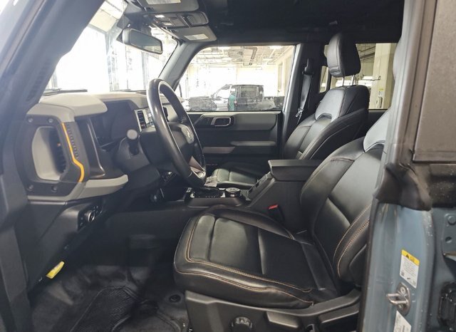 Certified 2023 Ford Bronco Badlands w/ Sasquatch Package AWD/4WD image 9