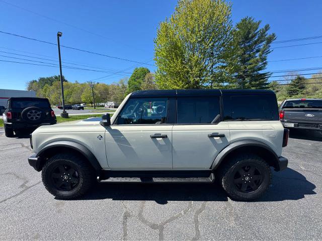 Certified 2025 Ford Bronco Outer Banks AWD/4WD image 2