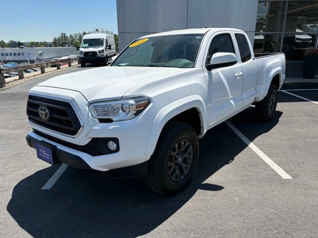 Used 2022 Toyota Tacoma SR5 w/ SR5 Appearance Package (SM) AWD/4WD image 7