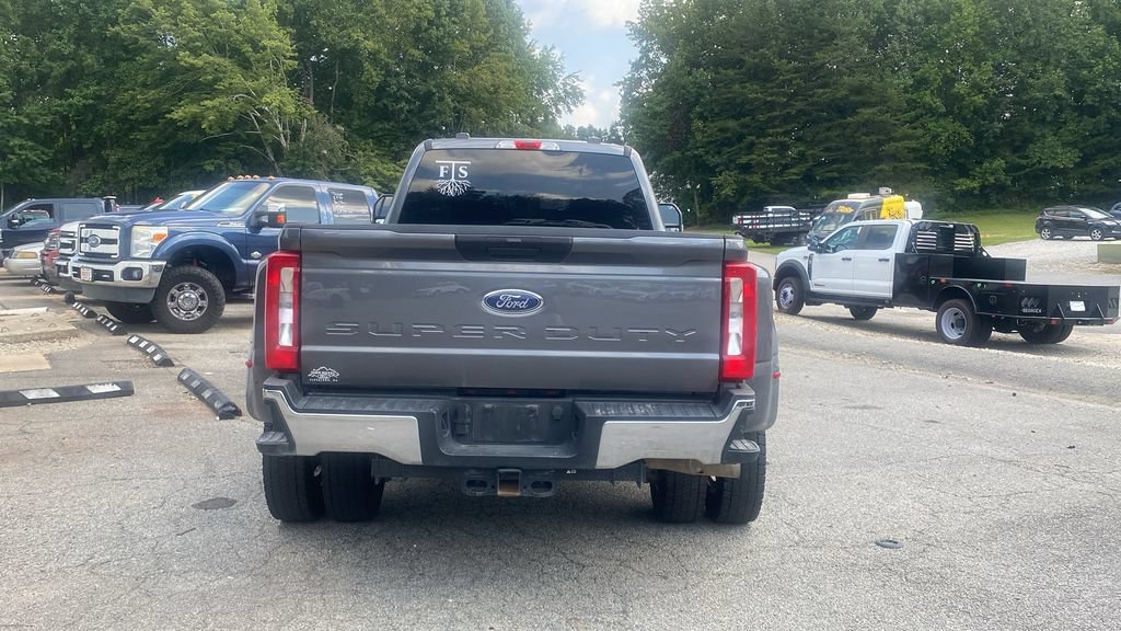 Certified 2025 Ford F450 XLT w/ FX4 Off-Road Package AWD/4WD image 6