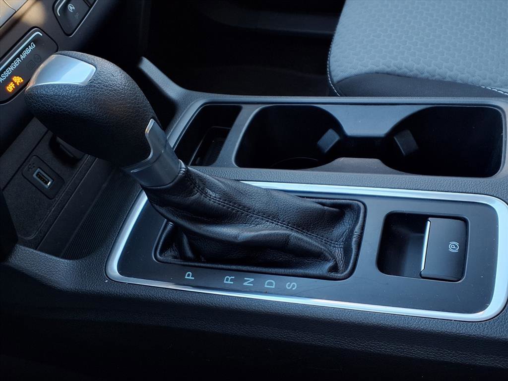 Certified 2017 Ford Escape SE image 14