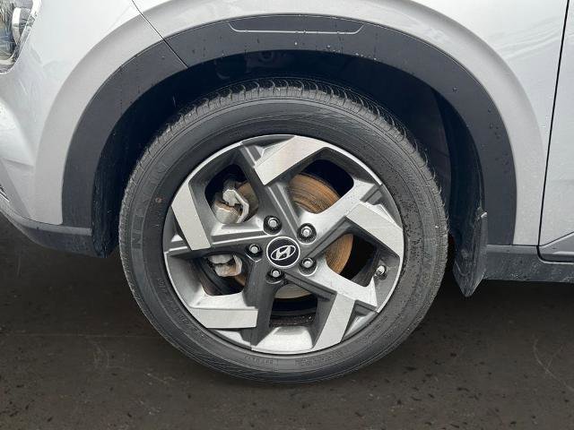 Used 2023 Hyundai Venue SEL FWD image 26