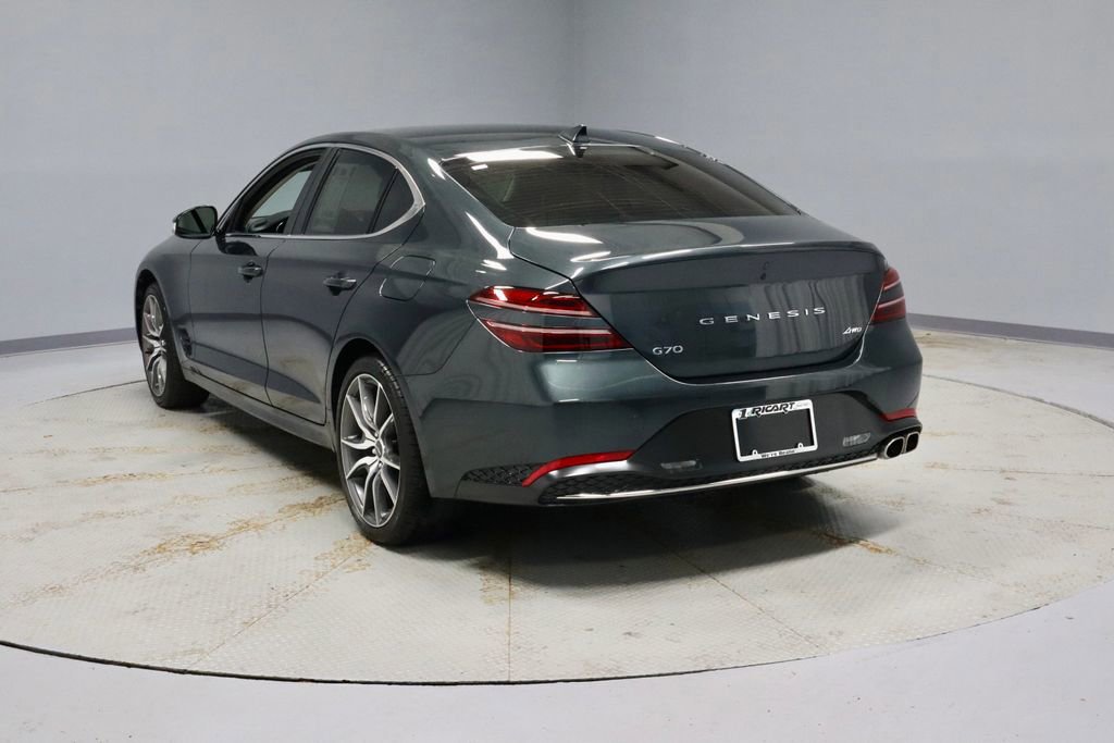Used 2023 Genesis G70 2.0T image 3