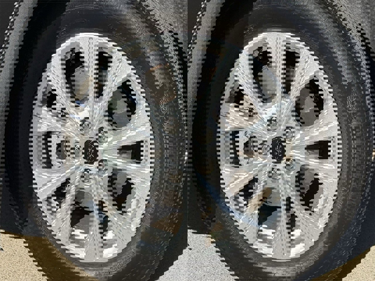 Certified 2024 Ford Escape Active image 9