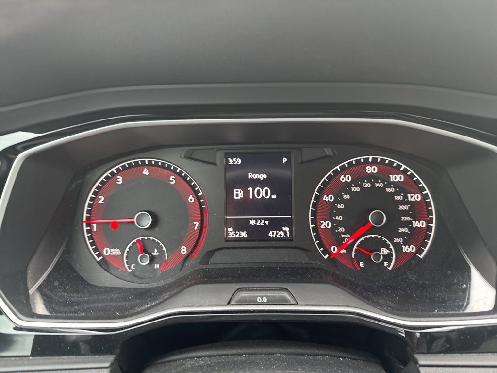 Used 2021 Volkswagen Jetta R-Line w/ R-Line Cold Weather Package image 4