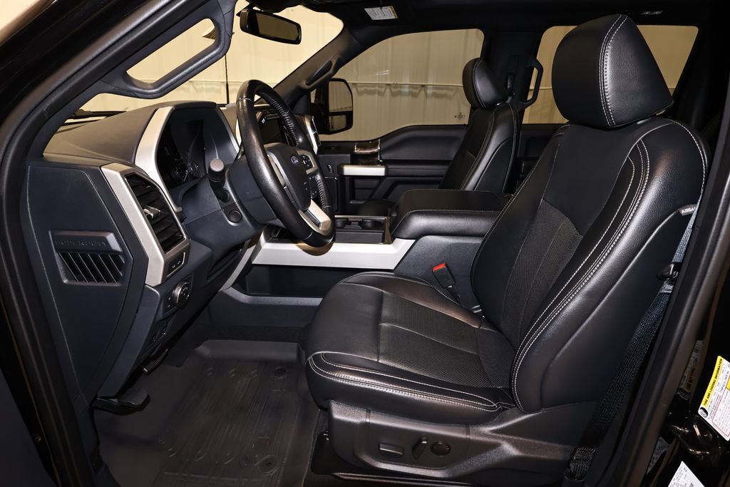 Certified 2022 Ford F350 Lariat w/ Tremor Off-Road Package image 11