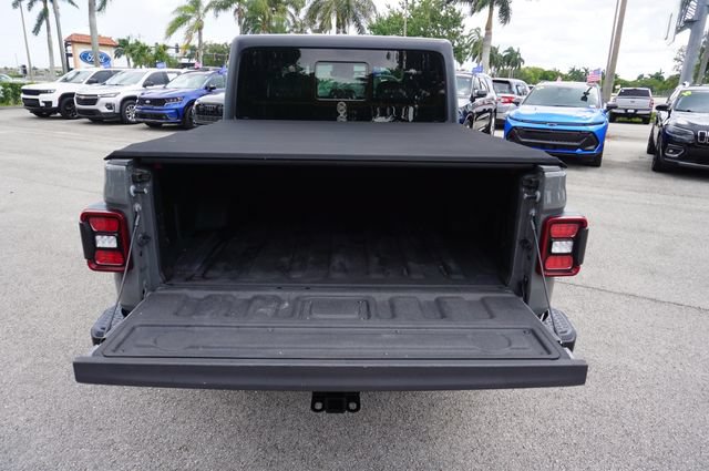Used 2021 Jeep Gladiator Mojave w/ Dual Top Group AWD/4WD image 12
