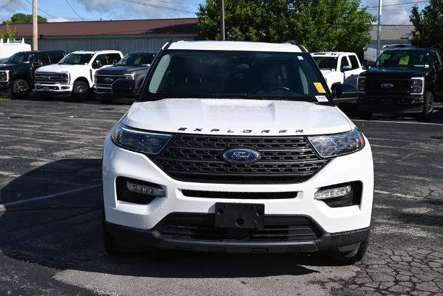 Certified 2023 Ford Explorer XLT AWD/4WD image 6