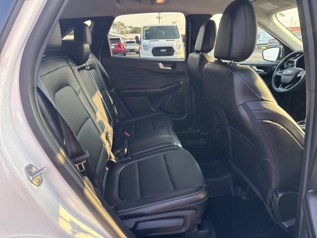 Certified 2023 Ford Escape Platinum AWD/4WD image 20