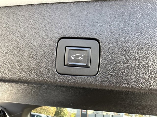 Used 2023 Buick Encore GX Select w/ Sport Touring Package image 43
