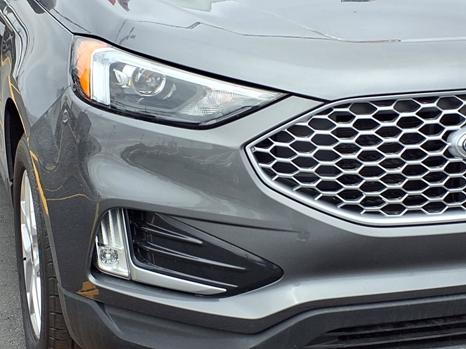 Certified 2024 Ford Edge SEL w/ Convenience Package AWD/4WD image 28