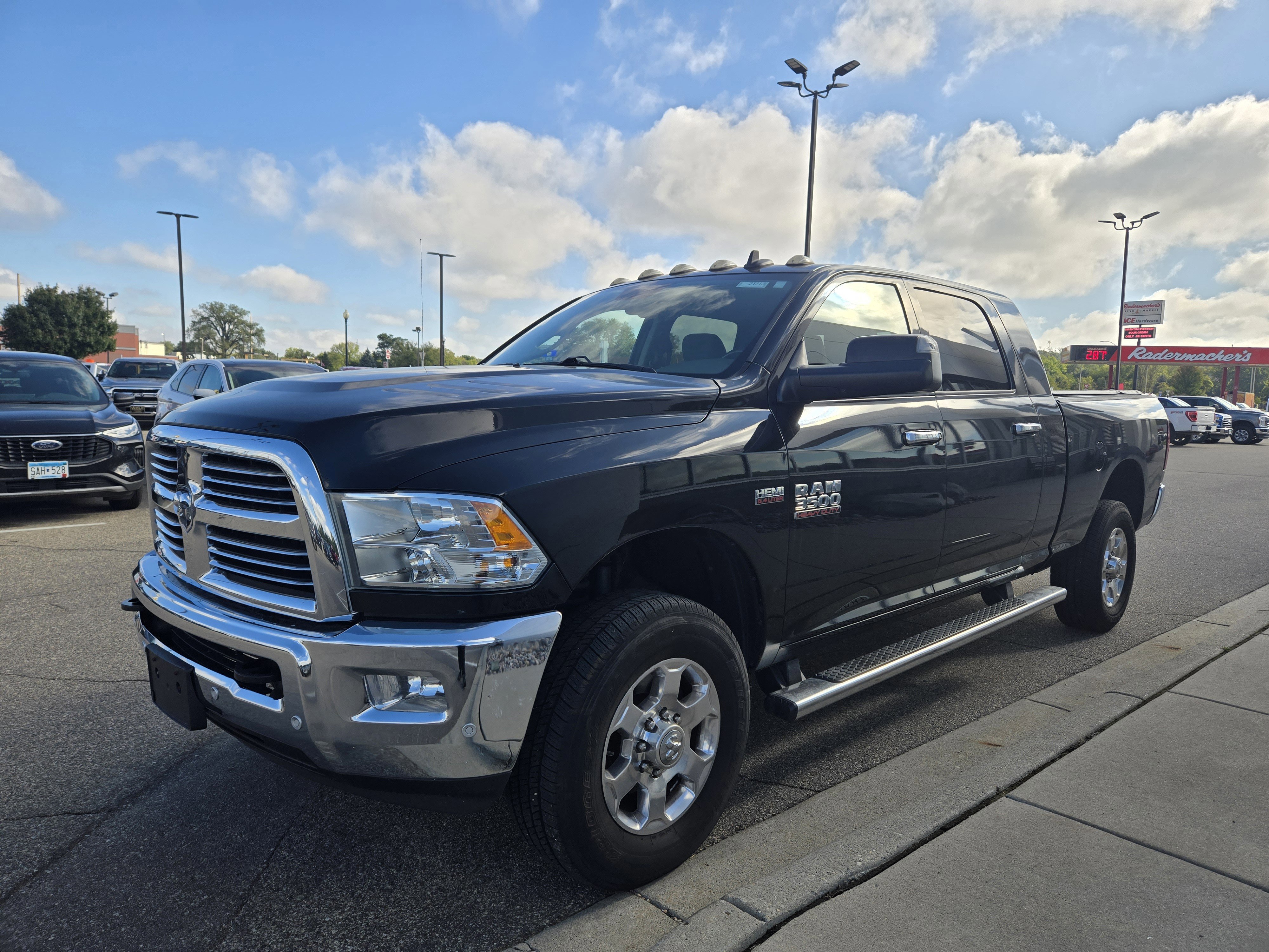 Used 2018 RAM 3500 Big Horn image 2