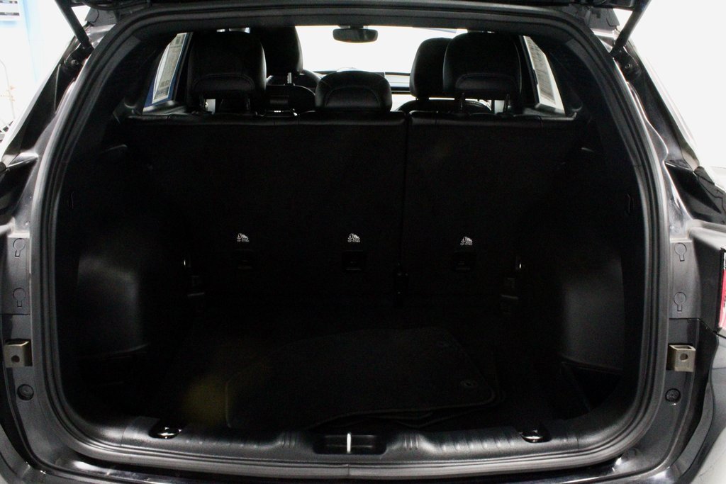 Used 2024 Jeep Compass Limited image 13