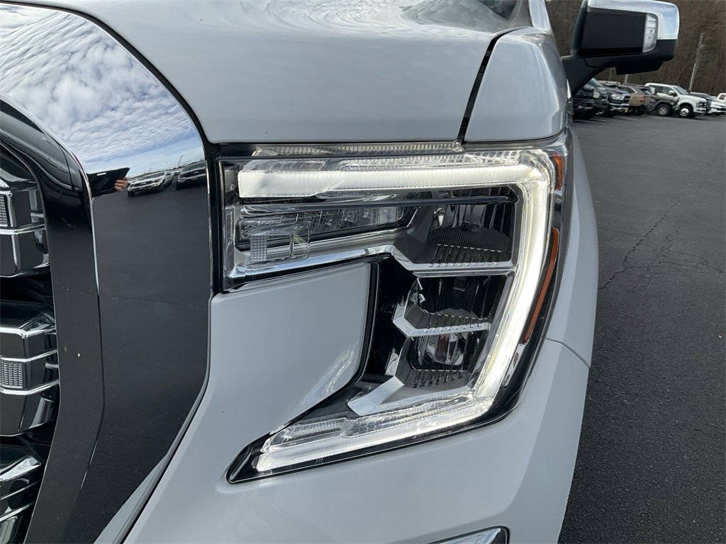 Used 2022 GMC Sierra 1500 SLT image 9