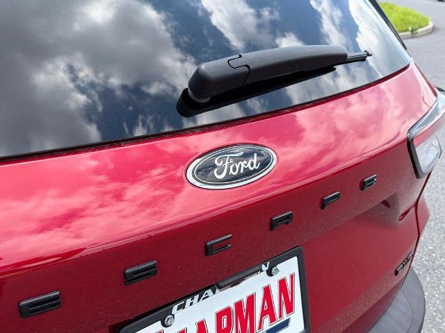Certified 2022 Ford Escape SEL w/ SEL Stealth AWD Package image 36