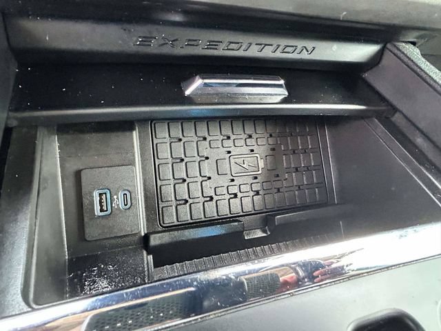 Certified 2024 Ford Expedition XLT AWD/4WD image 23