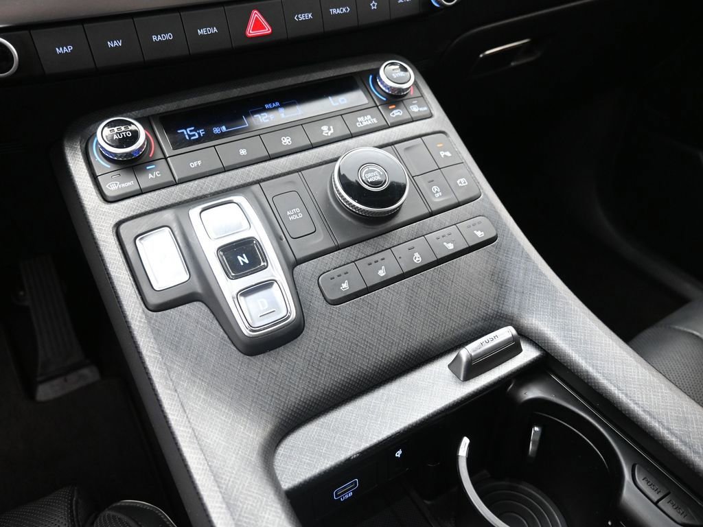 Used 2023 Hyundai Palisade Limited FWD image 30