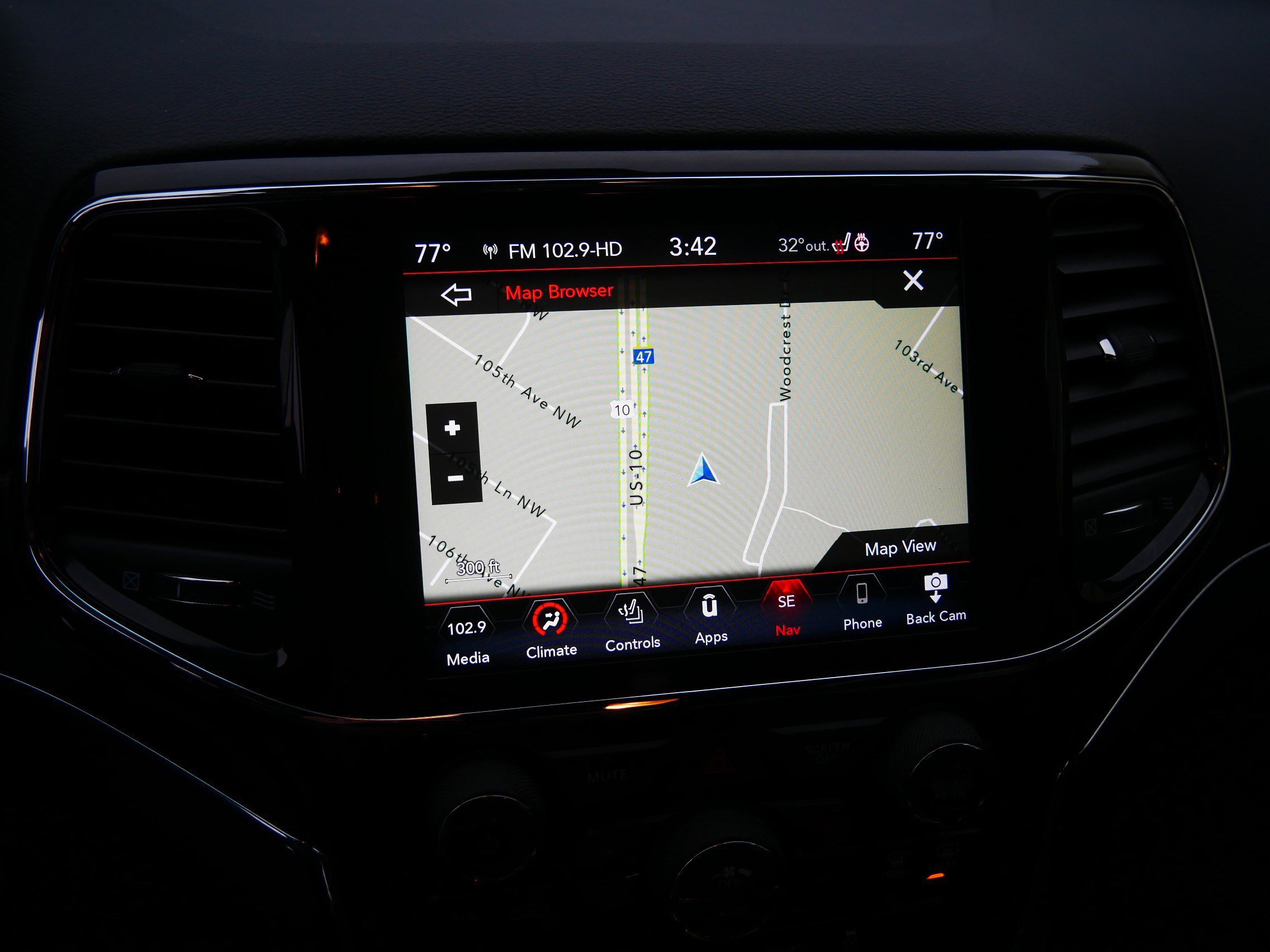 Used 2021 Jeep Grand Cherokee Limited w/ Trailer Tow Group IV image 24