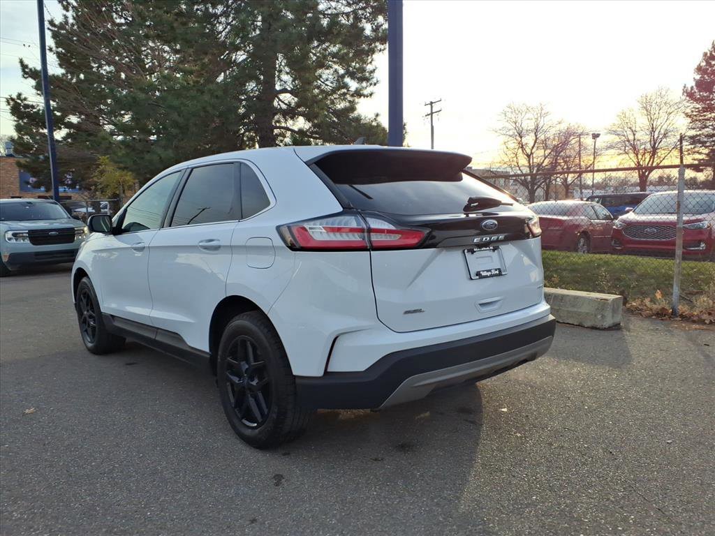 Certified 2022 Ford Edge SEL w/ Convenience Package image 4