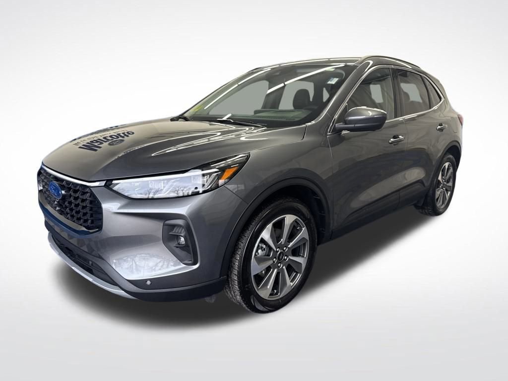 Certified 2025 Ford Escape Platinum w/ Premium Technology Package image 2